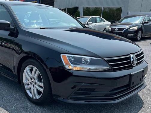 2015 Volkswagen Jetta Auto S w/Technology