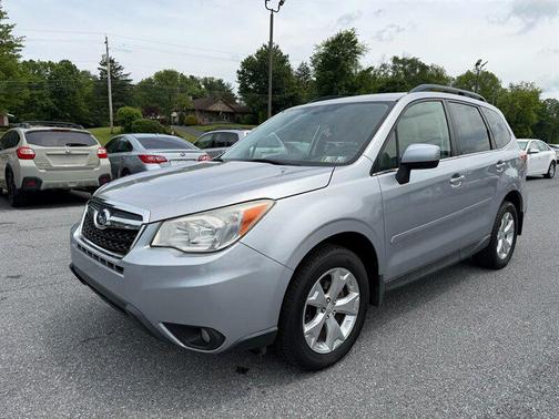 Ice Silver Metallic 2014 Subaru Forester 2.5i Limited