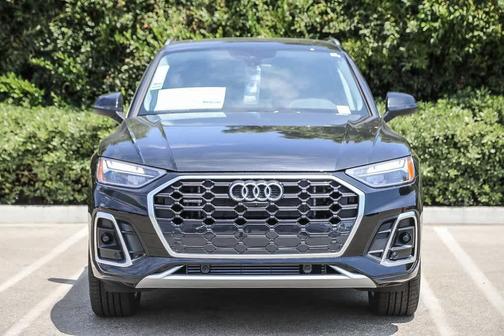 2025 Audi Q5 55 S line quattro Premium