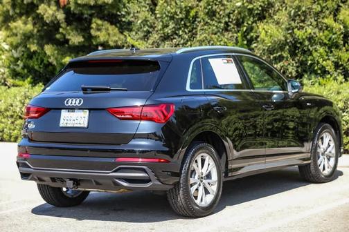 2022 Audi Q3 45 S line Premium Plus