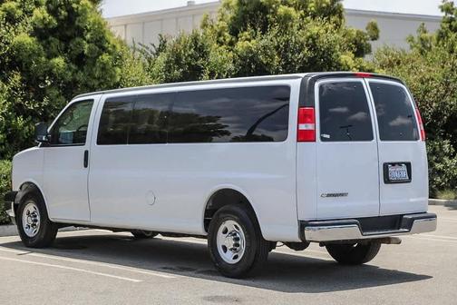 2019 Chevrolet Express 3500 LT