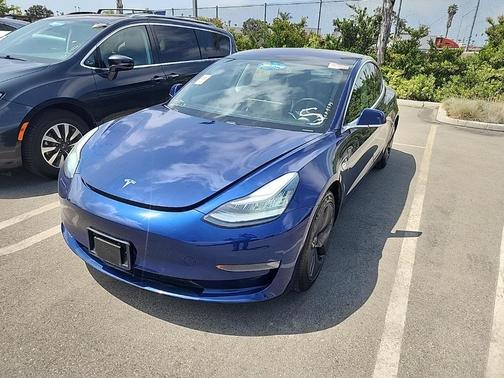 2019 Tesla Model 3 Standard Range Plus