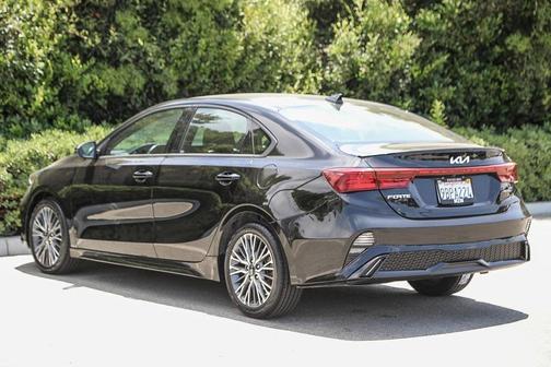 2022 Kia Forte GT-Line