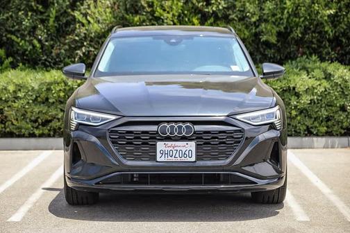 2024 Audi Q8 e-tron Premium