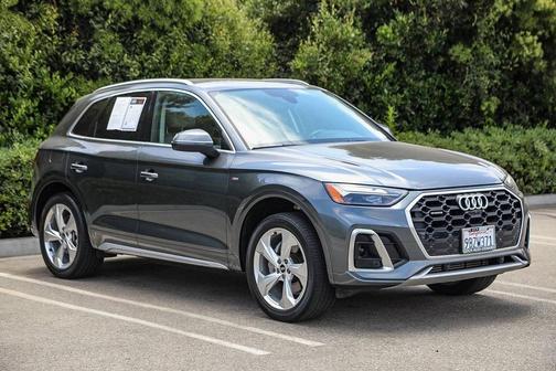 2022 Audi Q5 45 S line Premium Plus