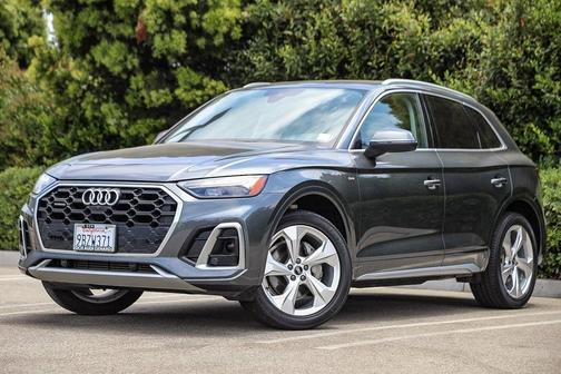 2022 Audi Q5 45 S line Premium Plus