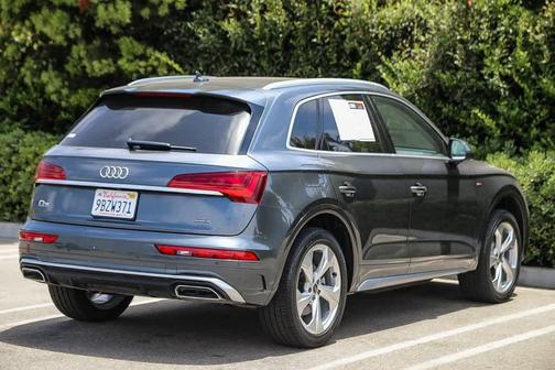 2022 Audi Q5 45 S line Premium Plus