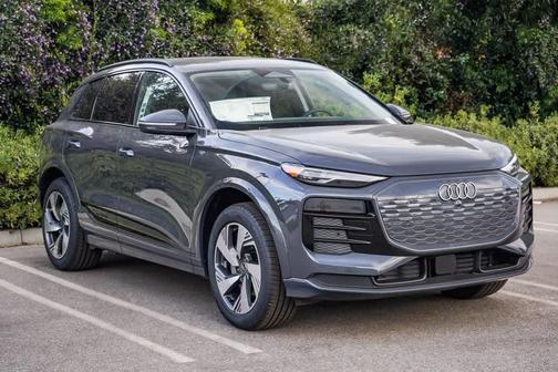 2025 Audi Q6 e-tron Premium