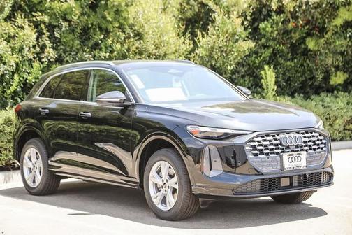 2025 Audi Q5 2.0T quattro Premium