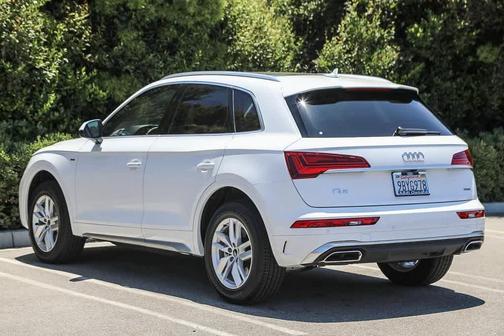 2022 Audi Q5 45 S line quattro Premium