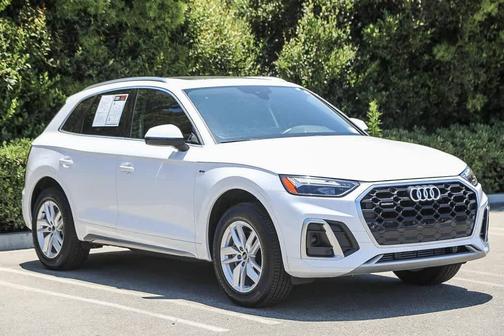 2022 Audi Q5 45 S line quattro Premium