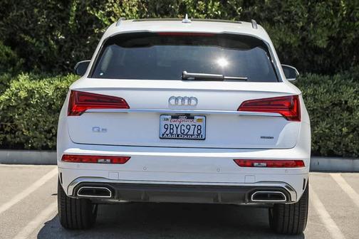 2022 Audi Q5 45 S line quattro Premium