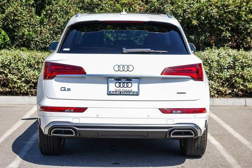2022 Audi Q5 45 S line quattro Premium
