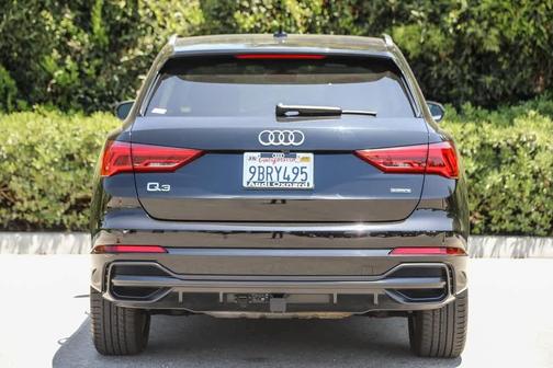 2022 Audi Q3 45 S line Premium Plus