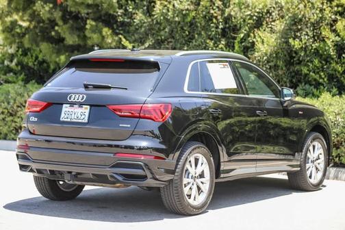 2022 Audi Q3 45 S line Premium Plus