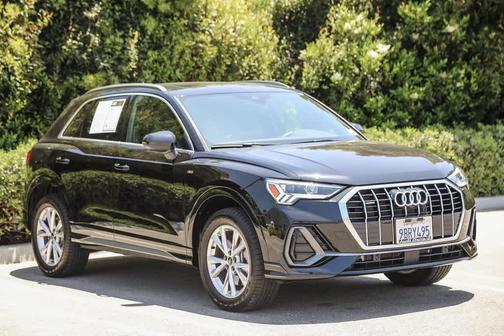 2022 Audi Q3 45 S line Premium Plus