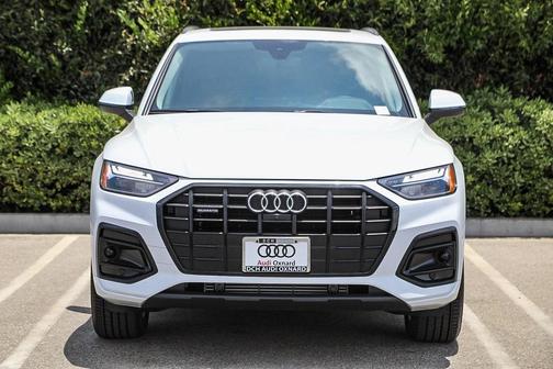 2024 Audi Q5 40 Premium