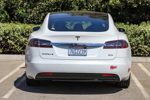 2017 Tesla Model S 75D