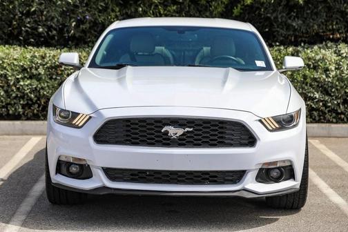 2016 Ford Mustang EcoBoost Premium