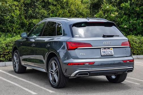 2024 Audi Q5 e 55 S line quattro Premium