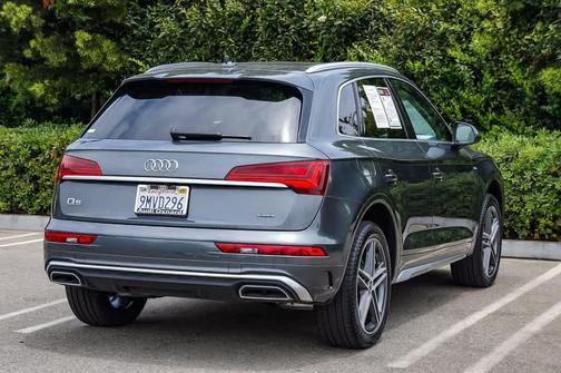 2024 Audi Q5 e 55 S line quattro Premium