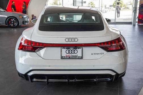 2025 Audi S e-tron GT Premium Plus
