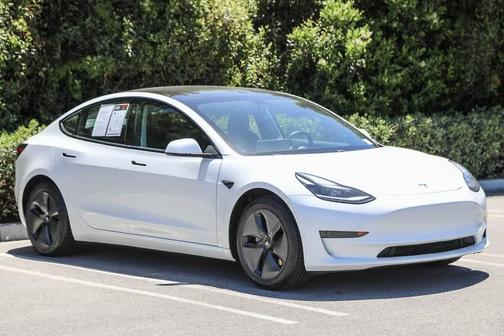 2021 Tesla Model 3 Standard Range Plus