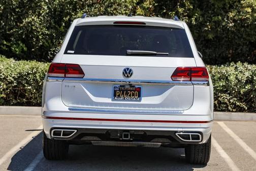2021 Volkswagen Atlas 3.6 V6 SE w/ Technology R-Line