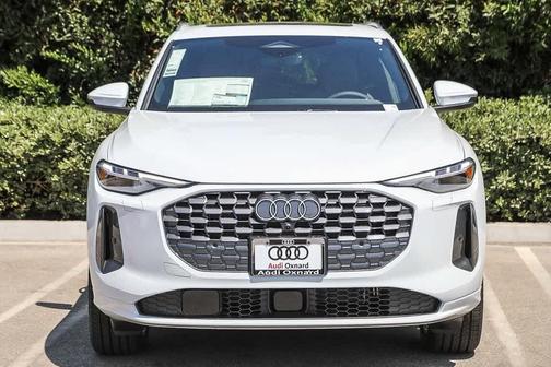 2025 Audi Q5 2.0T quattro Premium