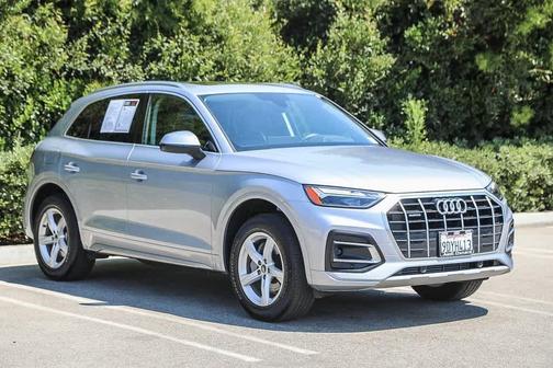 2023 Audi Q5 40 Premium