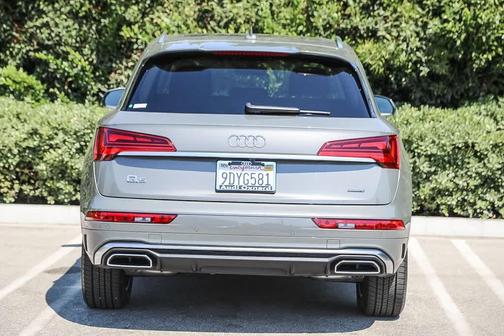 2023 Audi Q5 45 S line quattro Premium