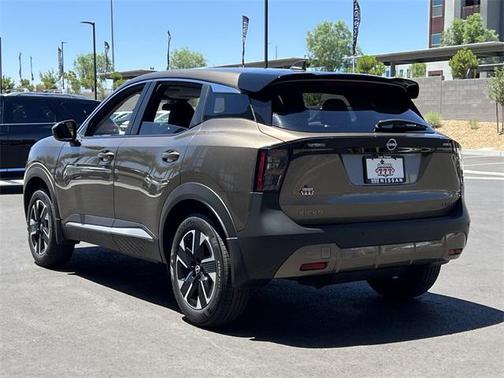 2025 Nissan Kicks SV