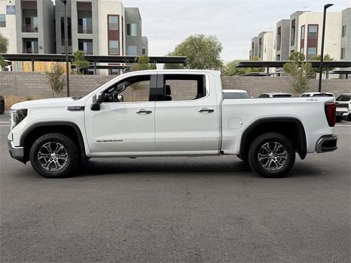 2023 GMC Sierra 1500 SLE