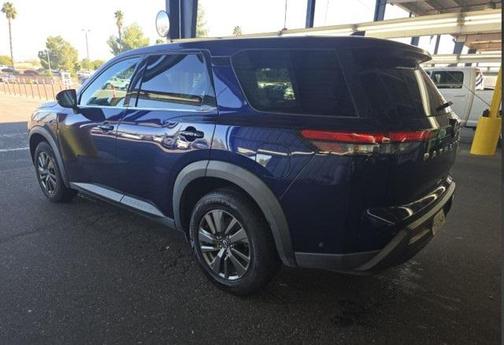 2022 Nissan Pathfinder S 2WD