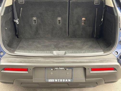 2022 Nissan Pathfinder S 2WD