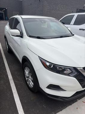 2022 Nissan Rogue Sport S