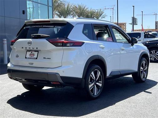 2024 Nissan Rogue SL