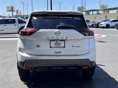 2024 Nissan Rogue SL