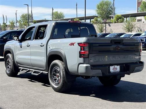 2025 Nissan Frontier PRO-4X