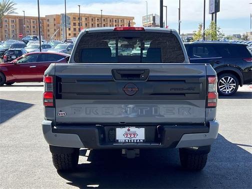 2025 Nissan Frontier PRO-4X