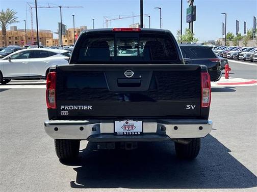 2021 Nissan Frontier SV