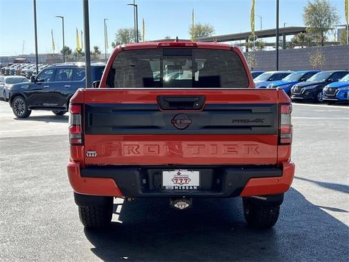 2025 Nissan Frontier PRO-4X