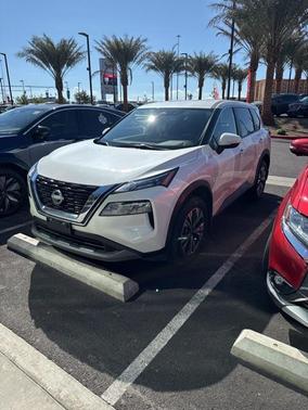 2022 Nissan Rogue SV