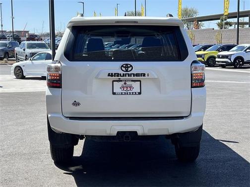 2023 Toyota 4Runner SR5