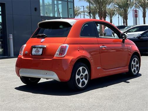 2014 FIAT 500e Battery Electric