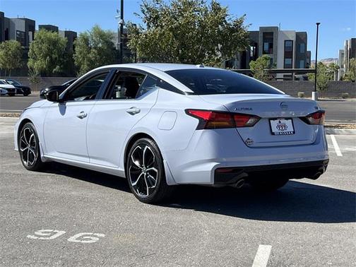 2024 Nissan Altima SR FWD