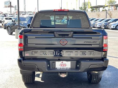 2025 Nissan Frontier PRO-4X