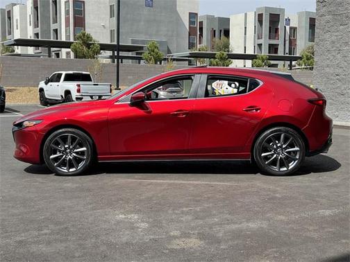 2022 Mazda Mazda3 FWD w/Preferred Package