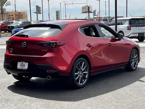 2022 Mazda Mazda3 FWD w/Preferred Package