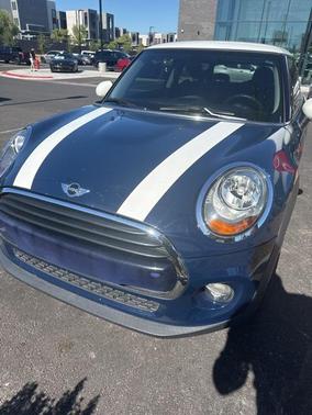 2017 MINI Hardtop Cooper